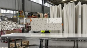 Recyclage : une entreprise bretonne transforme les coquilles d’huîtres et de Saint-Jacques en ressource utile